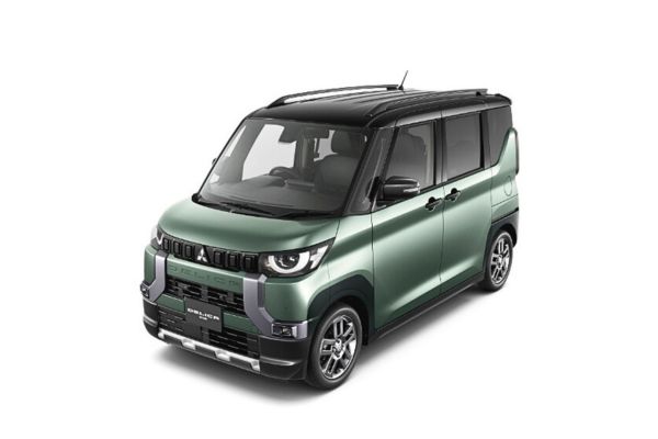 デリカミニの車種カラー「アッシュグリーンメタリックーブラックマイカ」