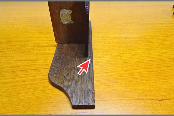 100円ショップの木材で作る、小さな棚の組みたて手順