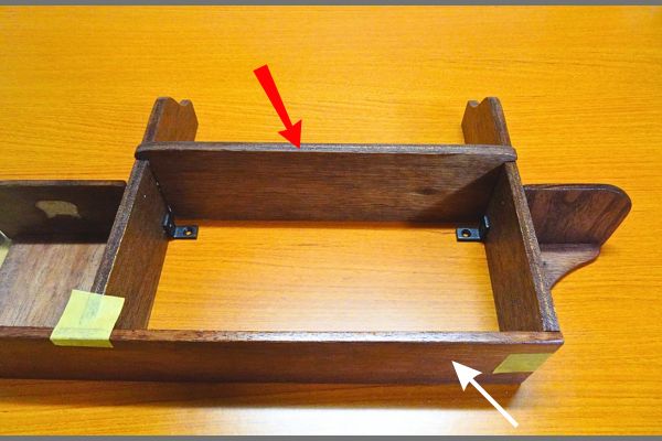 100円ショップの木材で作る、小さな棚の組みたて手順