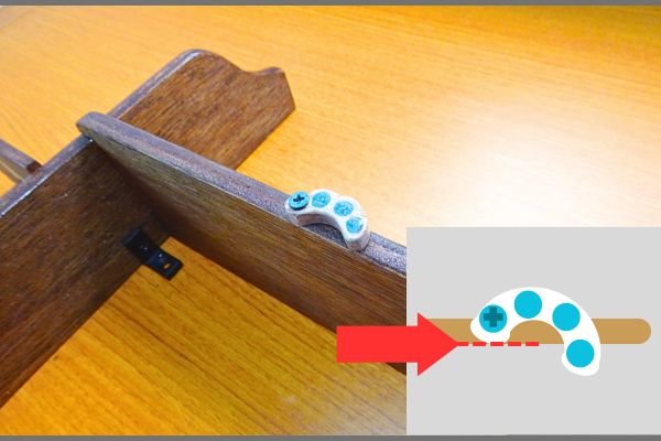 100円ショップの木材で作る、小さな棚の組みたて手順